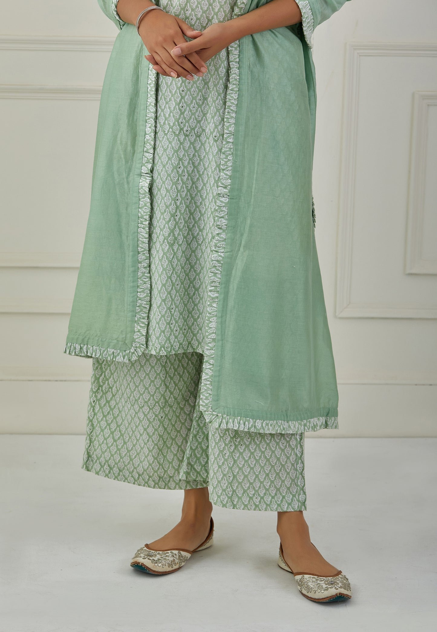 Kurta set kurta set for women ethnic wear ethnic clothing indian dress ethnic wear for women block prints indian dress shop kurta designer kurta fashion designer dress fashion clothing brand kurta set for women maxi dress co ord suit for women kurti set for women cotton kurta set for women festive dresses for women xxl size xl size xxxl size xxxl kurta 4xl kurta 5xl size curvy women suit design suit design for women plus size women trafitional wear indian clothing indian fashion set pants trend india