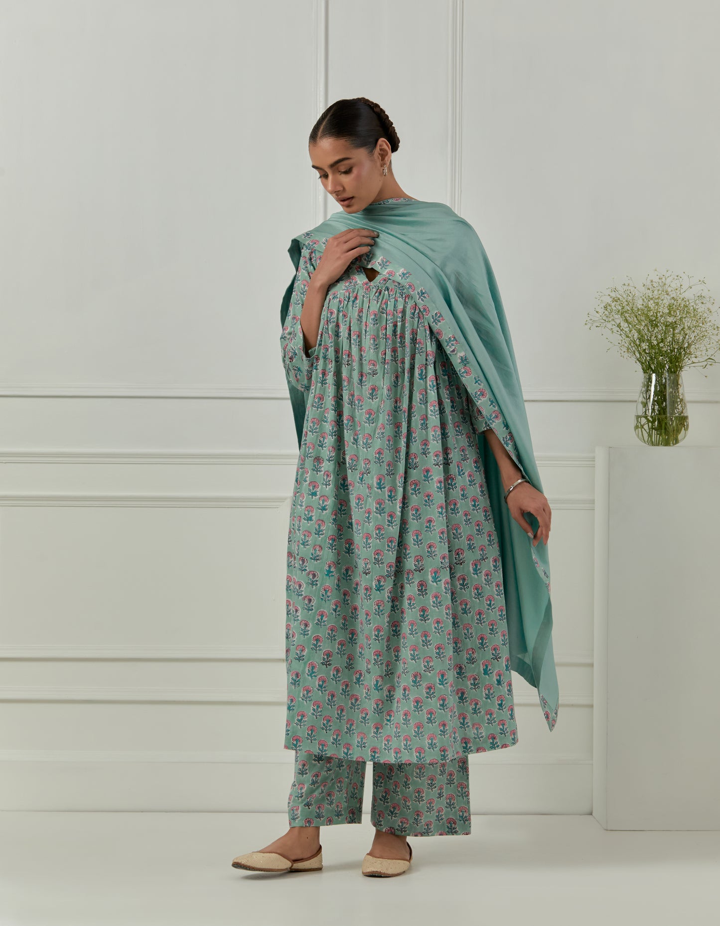 Kurta set kurta set for women ethnic wear ethnic clothing indian dress ethnic wear for women block prints indian dress shop kurta designer kurta fashion designer dress fashion clothing brand kurta set for women maxi dress co ord suit for women kurti set for women cotton kurta set for women festive dresses for women xxl size xl size xxxl size  xxxl kurta 4xl kurta 5xl size curvy women suit design suit design for women plus size women trafitional wear indian clothing indian fashion set pants trend india