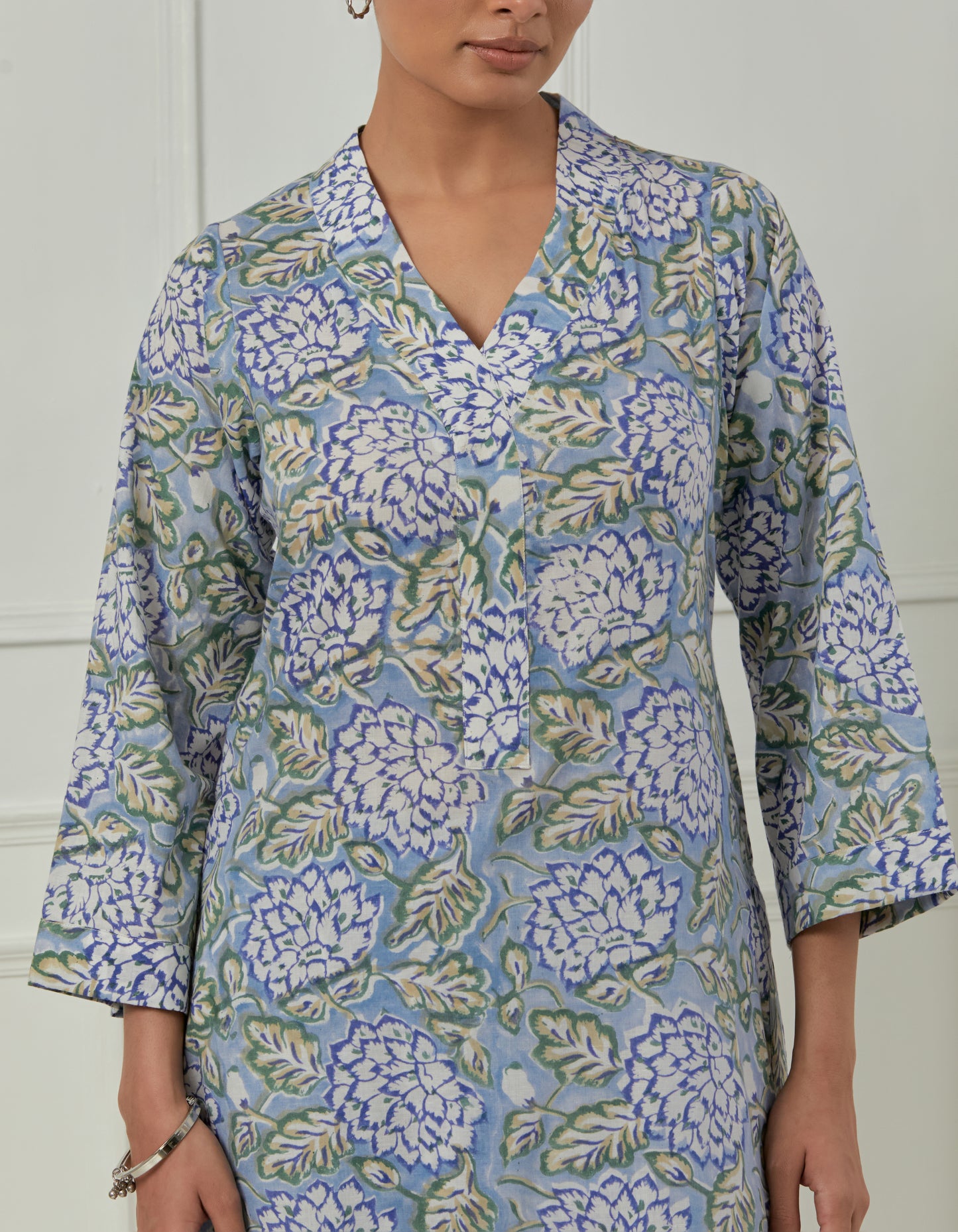 Kurta set kurta set for women ethnic wear ethnic clothing indian dress ethnic wear for women block prints indian dress shop kurta designer kurta fashion designer dress fashion clothing brand kurta set for women maxi dress co ord suit for women kurti set for women cotton kurta set for women festive dresses for women xxl size xl size xxxl size  xxxl kurta 4xl kurta 5xl size curvy women suit design suit design for women plus size women trafitional wear indian clothing indian fashion set pants trend india