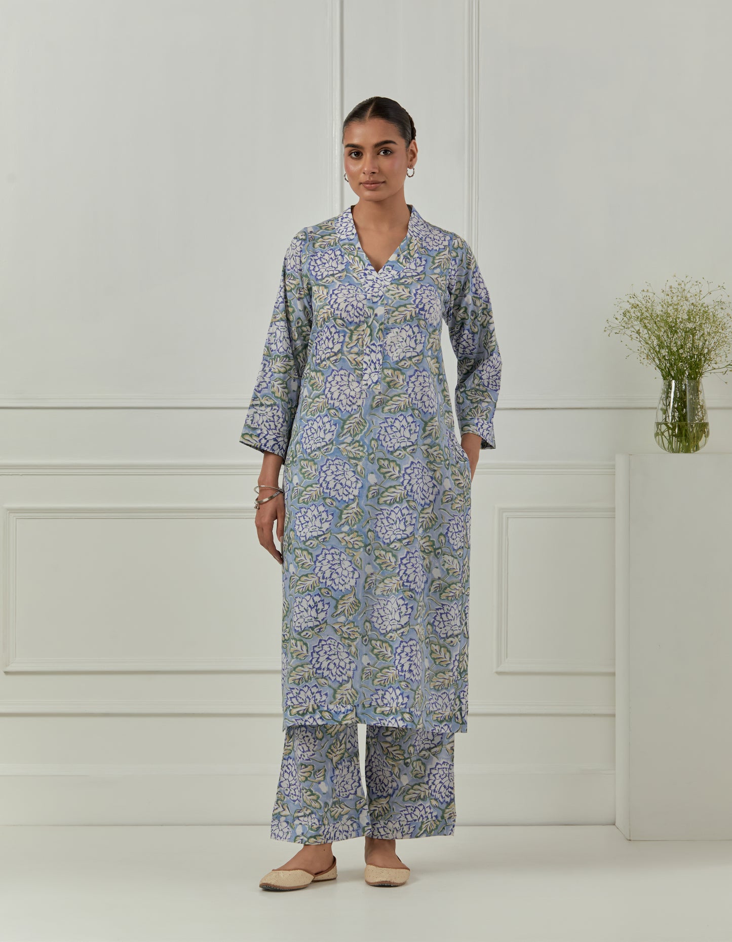 Kurta set kurta set for women ethnic wear ethnic clothing indian dress ethnic wear for women block prints indian dress shop kurta designer kurta fashion designer dress fashion clothing brand kurta set for women maxi dress co ord suit for women kurti set for women cotton kurta set for women festive dresses for women xxl size xl size xxxl size  xxxl kurta 4xl kurta 5xl size curvy women suit design suit design for women plus size women trafitional wear indian clothing indian fashion set pants trend india