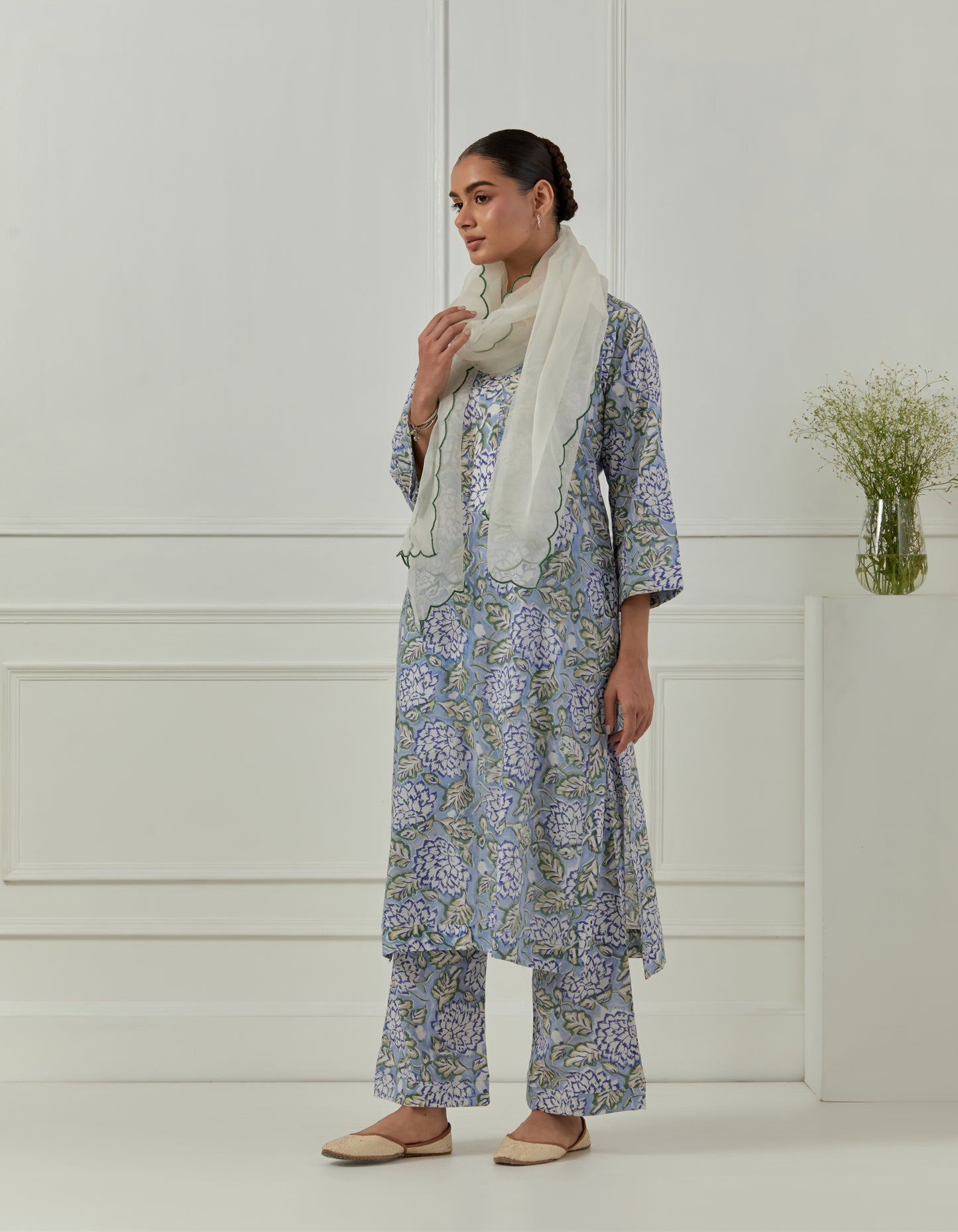 Kurta set kurta set for women ethnic wear ethnic clothing indian dress ethnic wear for women block prints indian dress shop kurta designer kurta fashion designer dress fashion clothing brand kurta set for women maxi dress co ord suit for women kurti set for women cotton kurta set for women festive dresses for women xxl size xl size xxxl size  xxxl kurta 4xl kurta 5xl size curvy women suit design suit design for women plus size women trafitional wear indian clothing indian fashion set pants trend india