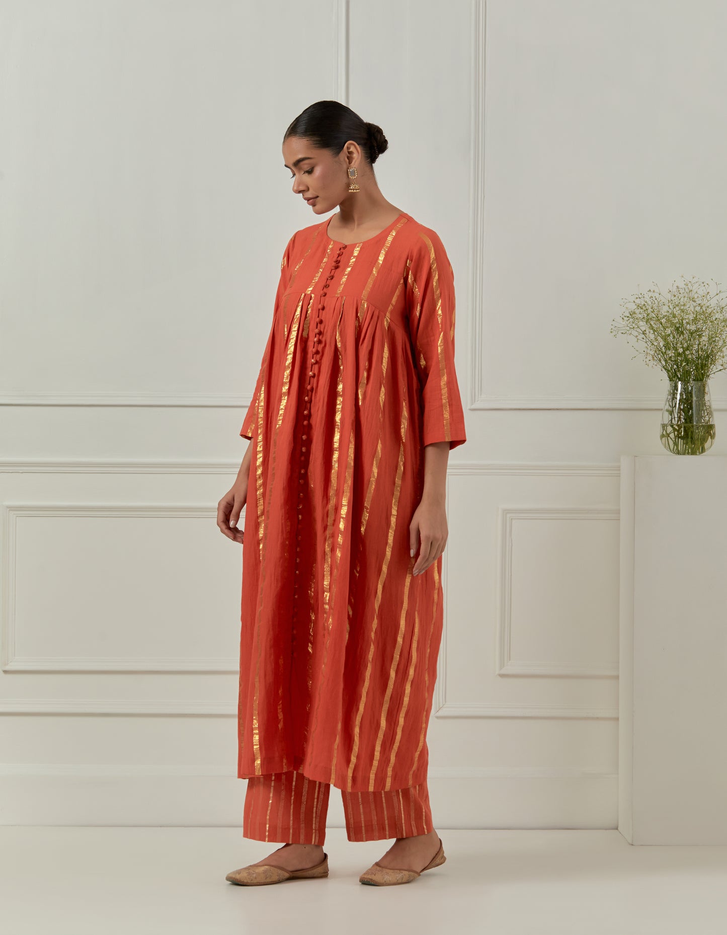 Naiki Devi Kurta Set