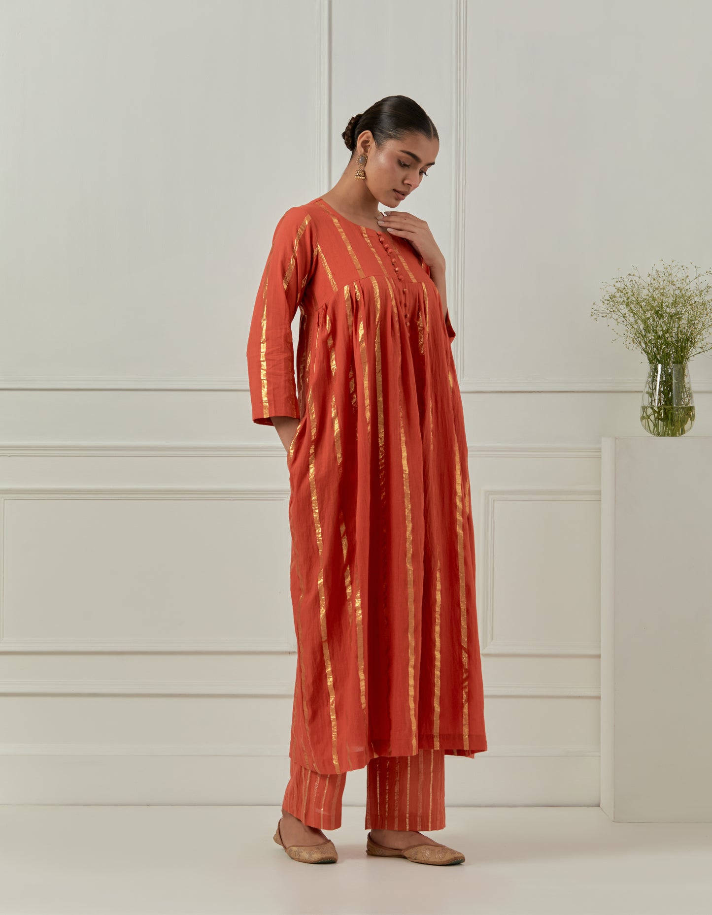 Naiki Devi Kurta Set