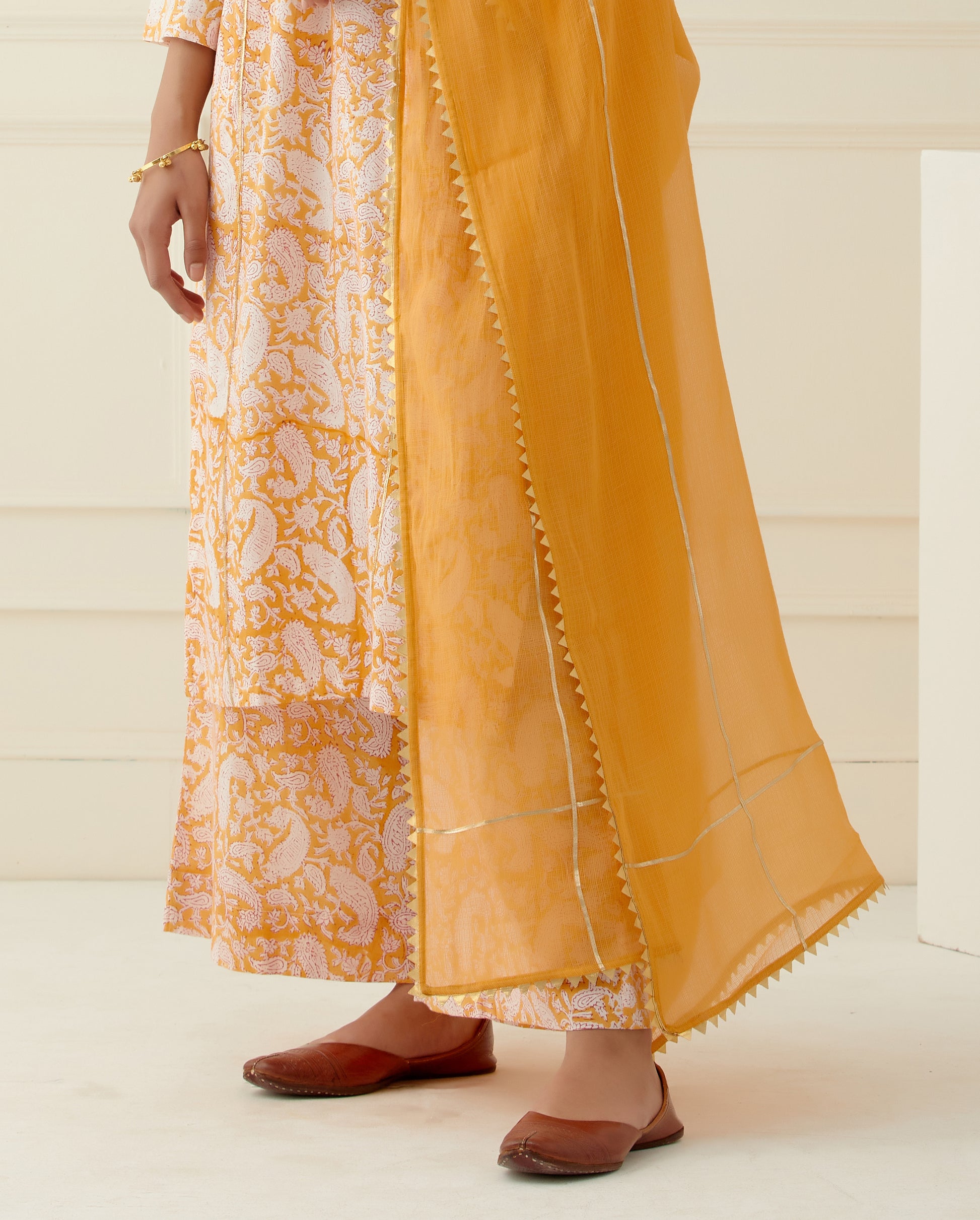 Kurta set kurta set for women ethnic wear ethnic clothing indian dress ethnic wear for women block prints indian dress shop kurta designer kurta fashion designer dress fashion clothing brand kurta set for women maxi dress co ord suit for women kurti set for women cotton kurta set for women festive dresses for women xxl size xl size xxxl size  xxxl kurta 4xl kurta 5xl size curvy women suit design suit design for women plus size women trafitional wear indian clothing indian fashion set pants trend india