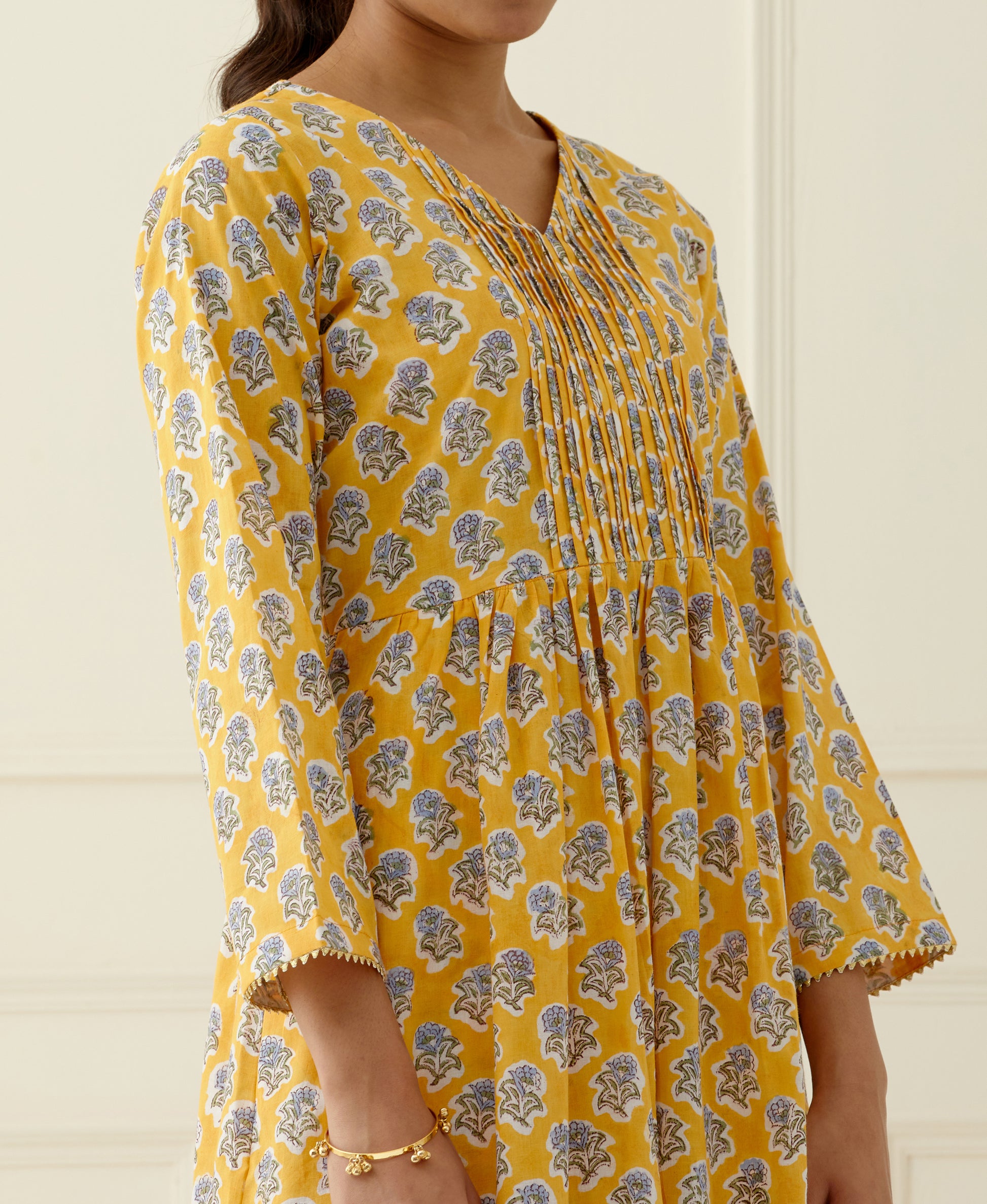 Kurta set kurta set for women ethnic wear ethnic clothing indian dress ethnic wear for women block prints indian dress shop kurta designer kurta fashion designer dress fashion clothing brand kurta set for women maxi dress co ord suit for women kurti set for women cotton kurta set for women festive dresses for women xxl size xl size xxxl size  xxxl kurta 4xl kurta 5xl size curvy women suit design suit design for women plus size women trafitional wear indian clothing indian fashion set pants trend india