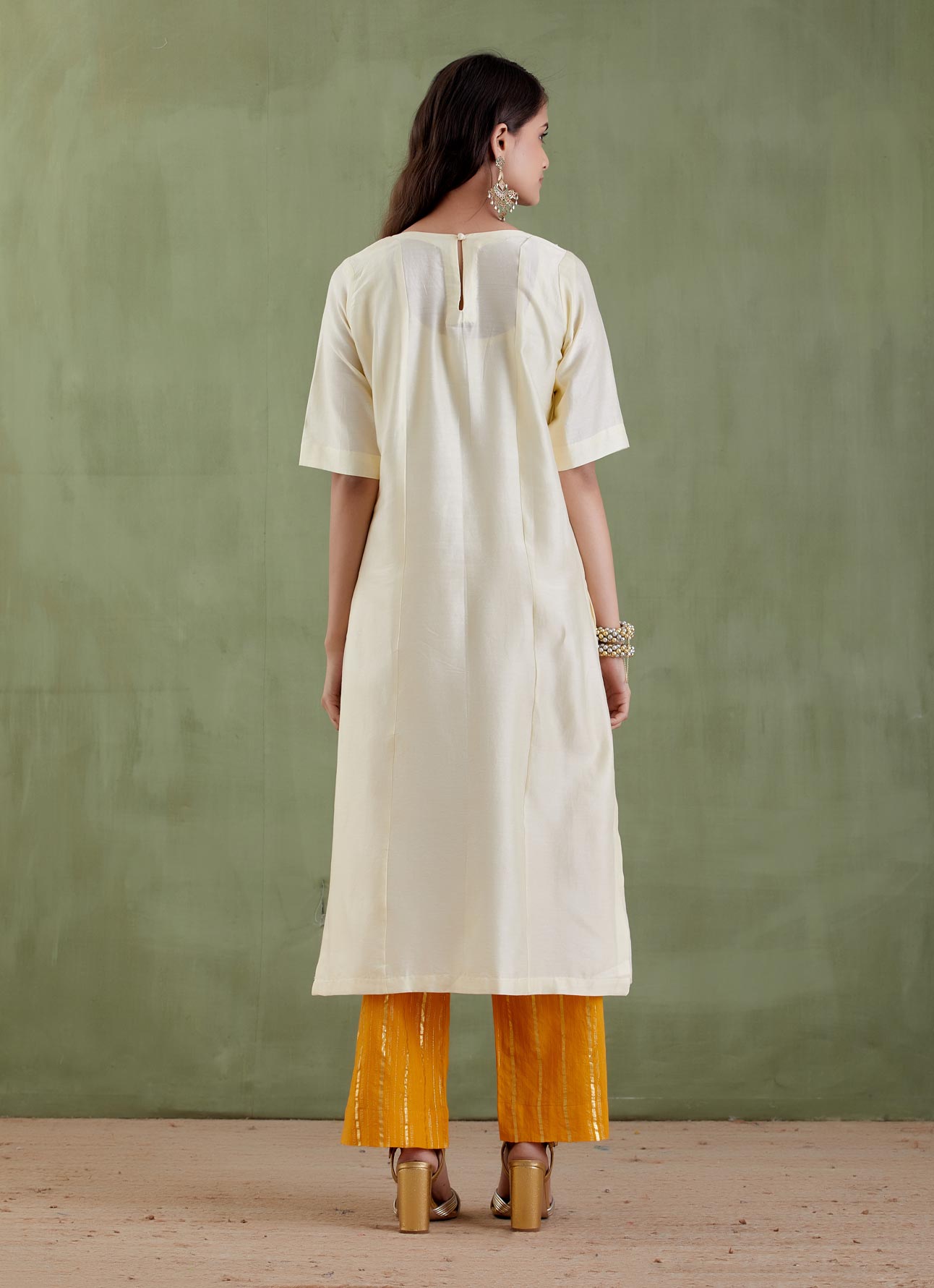 Suniti Devi Kurta Set