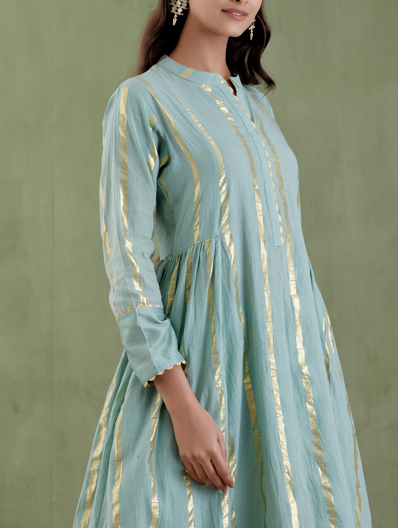 Akka Devi Kurta Set