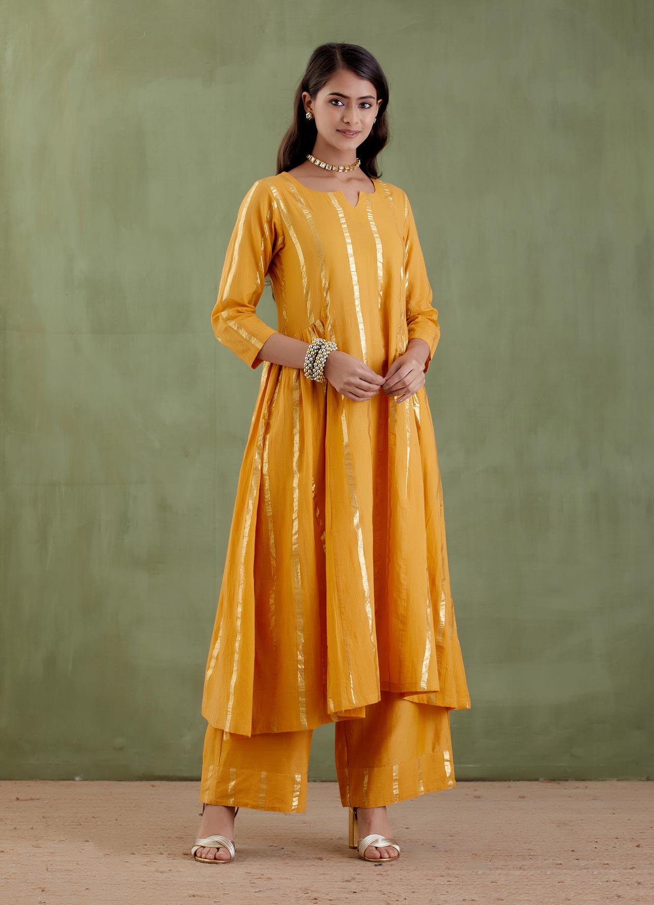 Tarabai Kurta Set