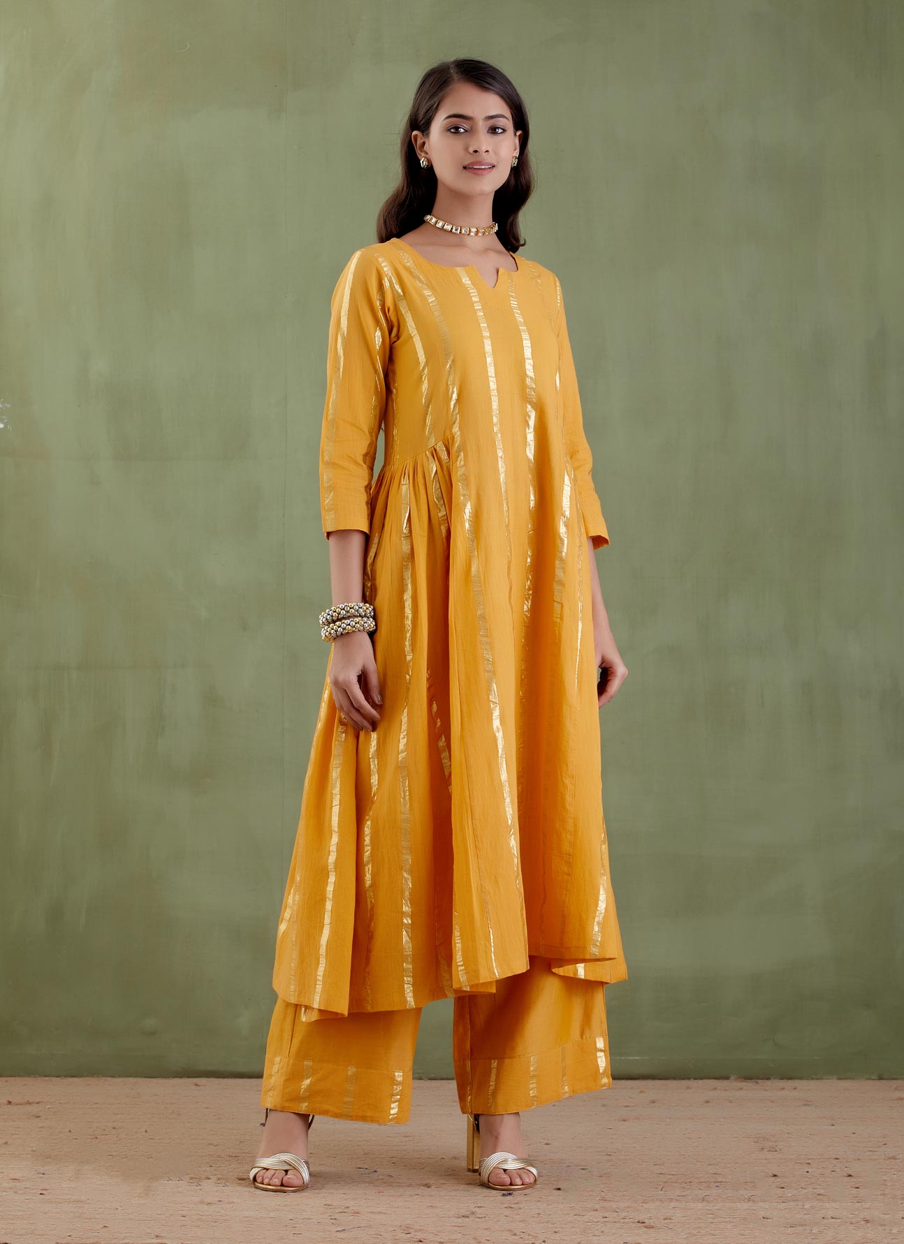 Tarabai Kurta Set