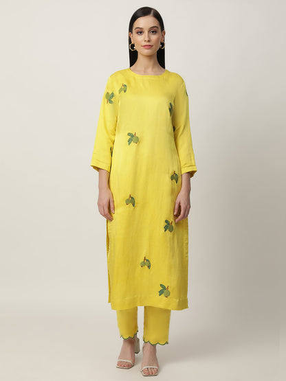 Leslie Kurta Set