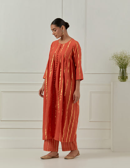 Naiki Devi Kurta Set