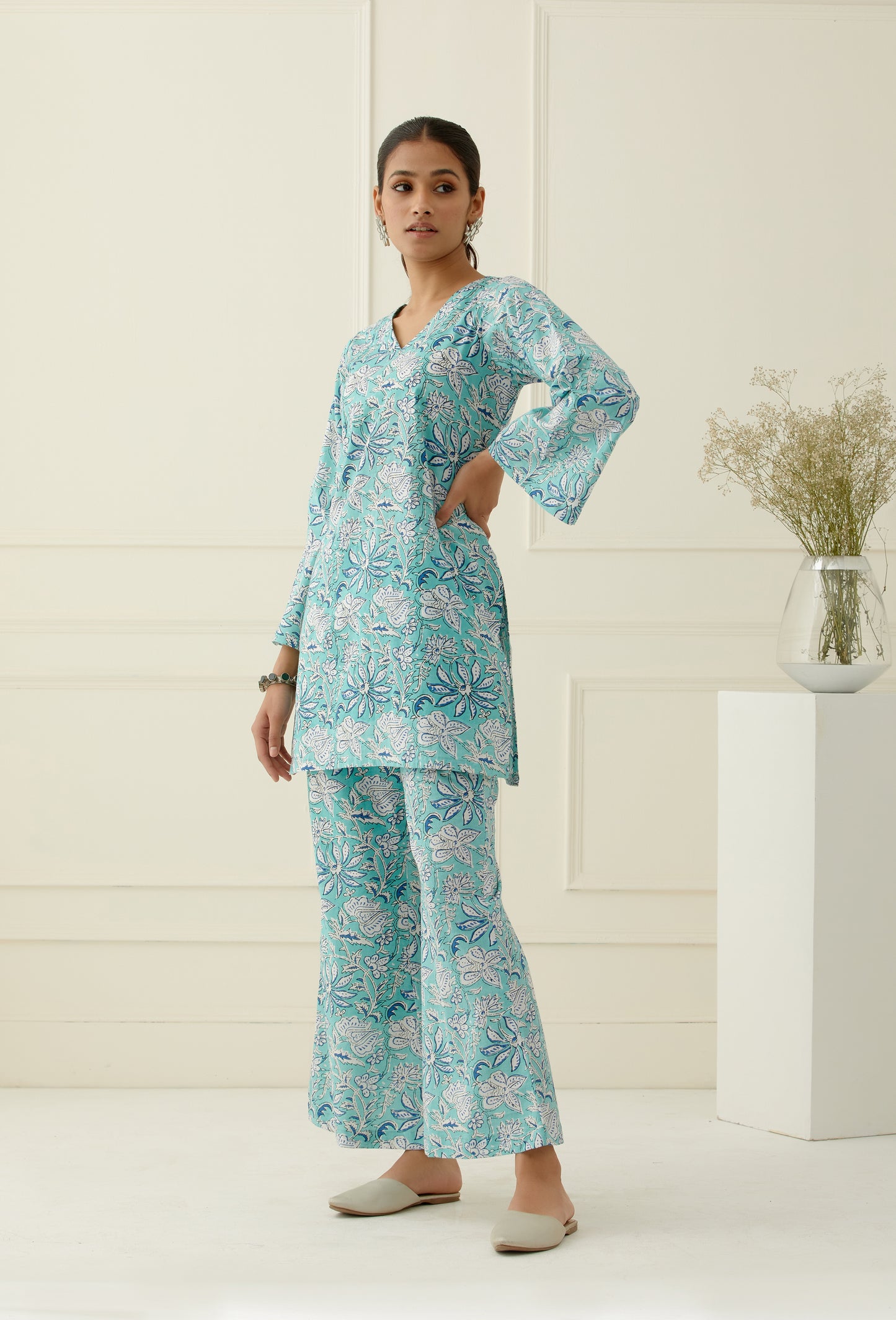 Ashley Kurta Set