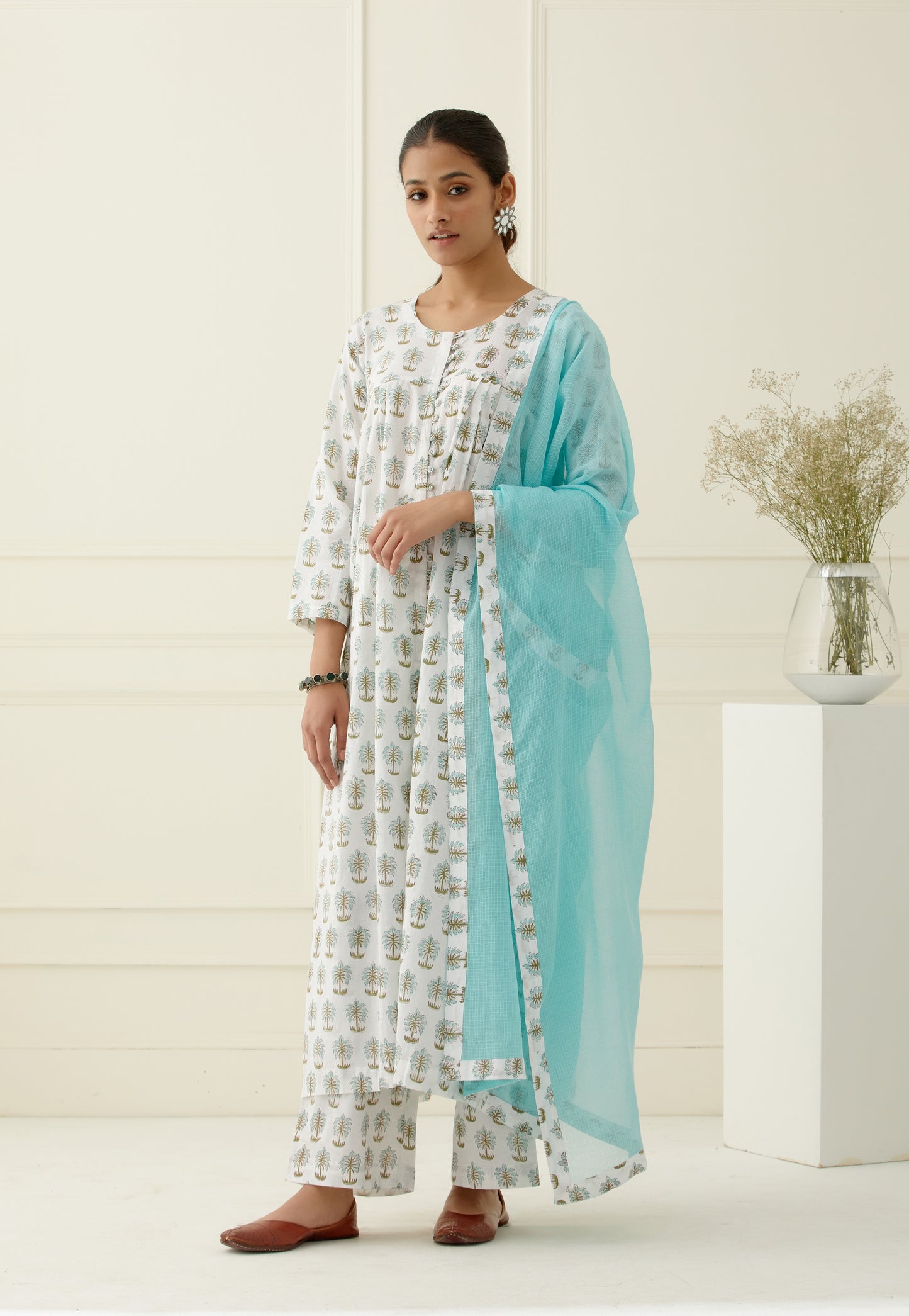 Sully Kurta Set