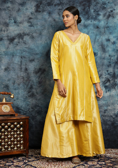 Haldi Haazari Kurta Set