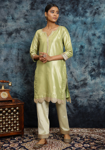 Shaam-E-Mehendi Kurta Set