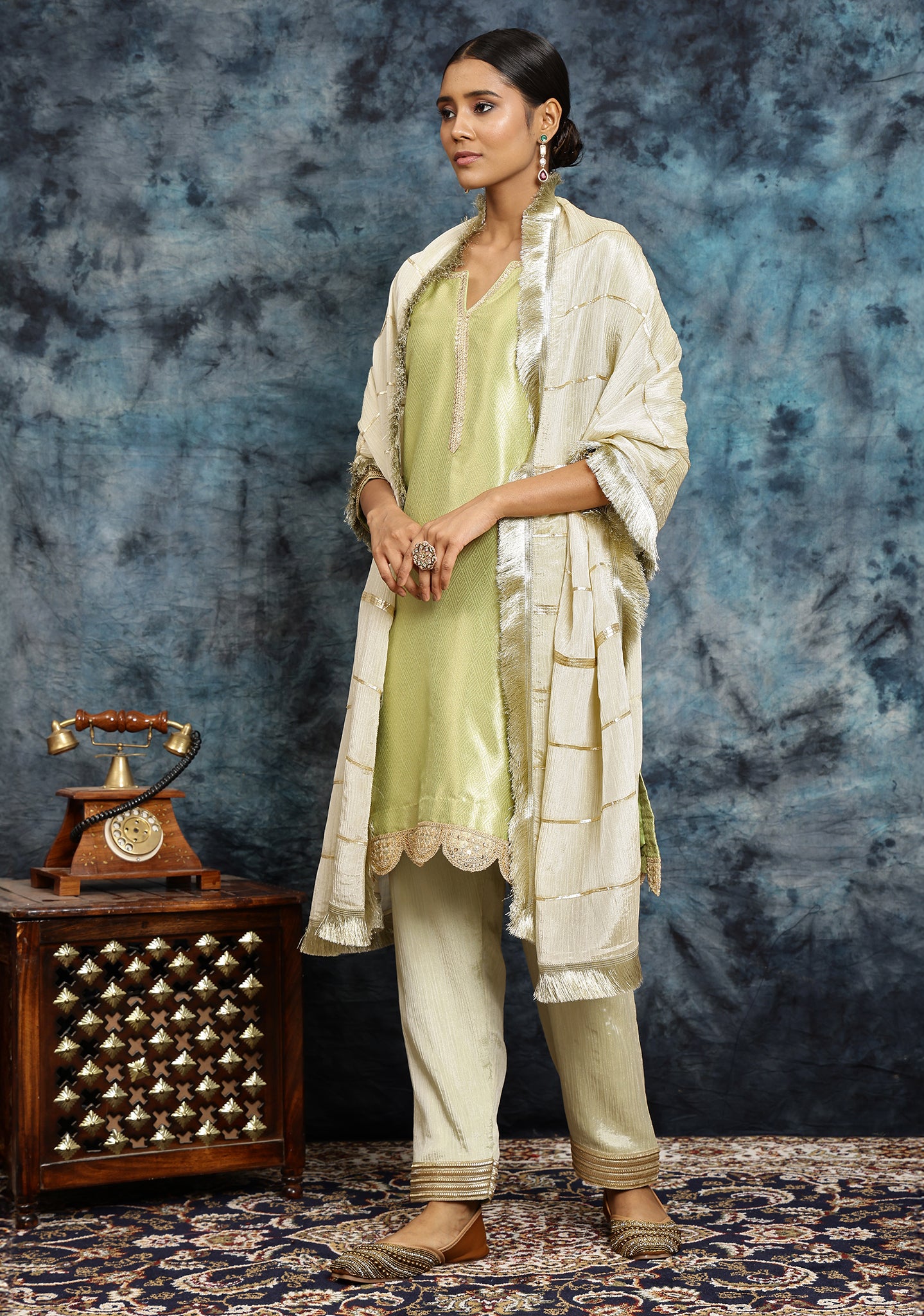 Shaam-E-Mehendi Kurta Set