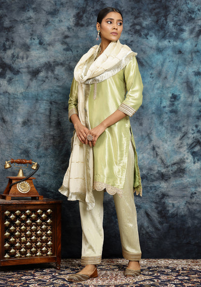 Shaam-E-Mehendi Kurta Set